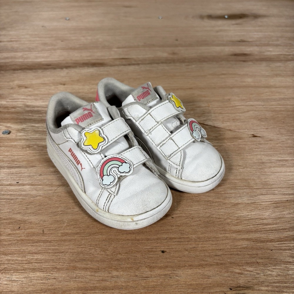 Puma Kids Smash 3.0 Badges V sneaker in the White-Passionfruit White Pink Size7C